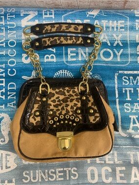 NWOT Leopard Accent Shoulder Bag with Gold Chain Detail in Tan and Black